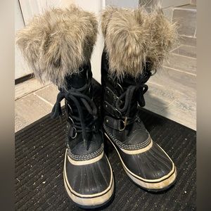 Sorel Womens Joan of Arctic winter snow boots - size 7